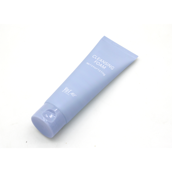Yu.R Skin Solution Me Ultradrėkinančios valančios veido putos Moisturizing Cleansing Foam 120ml