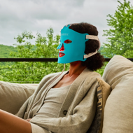 HigherDOSE® raudonos šviesos ir artimų infraraudonųjų spindulių veido kaukė HigherDOSE® raudonos šviesos ir artimų infraraudonųjų spindulių veido kaukė