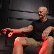 MITO LIGHT® Bulb 4.0 rankinė raudonos ir artimų infraraudonųjų spindulių šviesos lempa