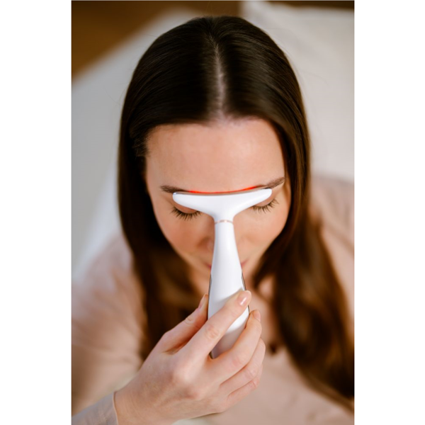 Beautifly LED šviesos terapijos veido ir kaklo masažuoklis LumaLift PRO, 1 vnt. Beautifly LED šviesos terapijos veido ir kaklo masažuoklis LumaLift PRO, 1 vnt.