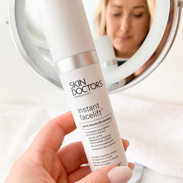 Skin Doctors, Instant Facelift, stangrinamasis serumas su odos patempimo efektu, 30ml Skin Doctors, Instant Facelift, stangrinamasis serumas su odos patempimo efektu, 30ml