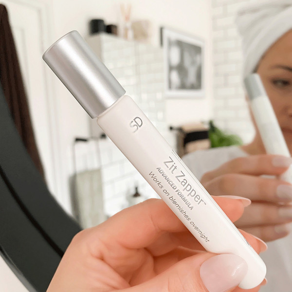 Skin Doctors, Zit Zapper, greitam spuogų panaikinimui (efektas per 8 val.), 10ml. Skin Doctors, Zit Zapper, greitam spuogų panaikinimui (efektas per 8 val.), 10ml.