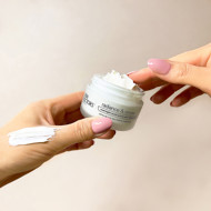 Skin Doctors, Radiance & Renew, rūgštinis pilingo kremas nuo odos nelygumų ir raukšlių, 50ml. Skin Doctors, Radiance & Renew, rūgštinis pilingo kremas nuo odos nelygumų ir raukšlių, 50ml.