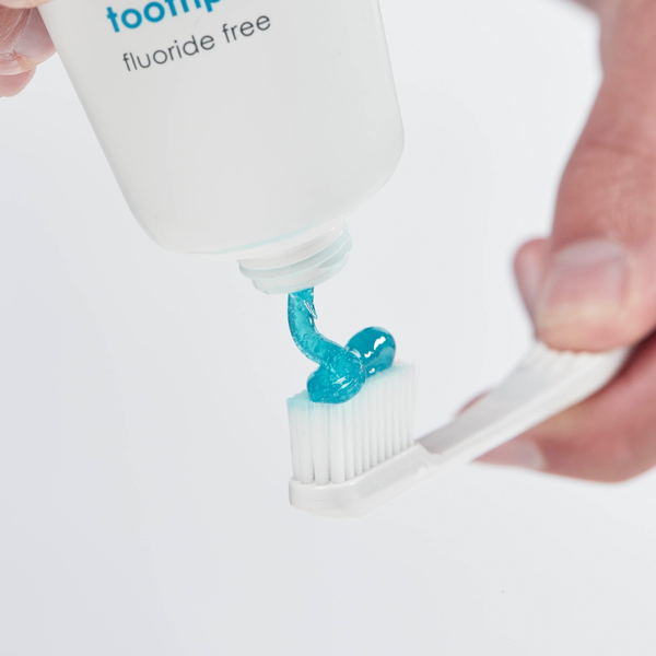 BLUEM, pasta su aktyviu deguonimi, be fluoro, 75ml, 1 vnt. paveikslėlis