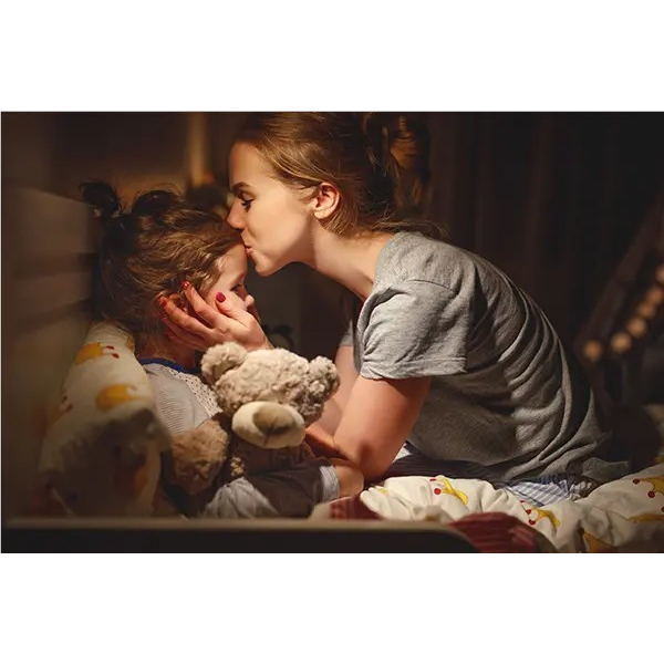 DRESDNER ESSENZ vonios druska vaikams „Švelnu & miela“ (abrikosų kvapo) 60 g.