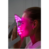 Beautifly 8 spalvų LED šviesos terapijos veido kaukė Aura Skin Pro, 1 vnt. Beautifly 8 spalvų LED šviesos terapijos veido kaukė Aura Skin Pro, 1 vnt.