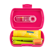 CURAPROX TRAVEL SET, kelioninis rinkinys, raudonas paveikslėlis