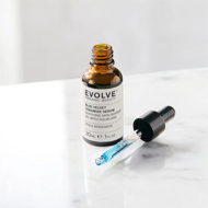 EVOLVE ORGANIC BEAUTY, Veido serumas su keramidais „Blue Velvet“, 30 ml