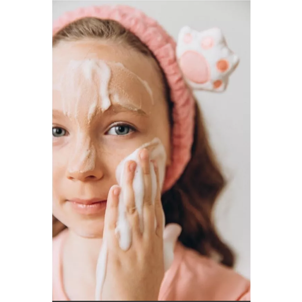 MiniMi Kids Beauty veido prausiklis vaikams, 150 ml. MiniMi Kids Beauty veido prausiklis vaikams, 150 ml.